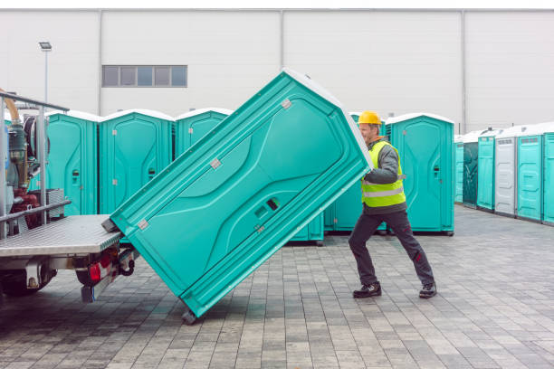 Portable Toilet Options We Offer in Peralta, NM